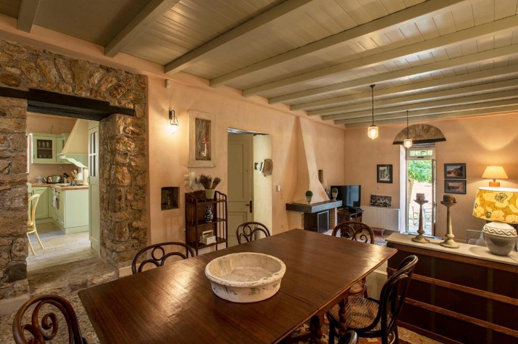 Kyparissia Old Town Lodge With Amazing Sea View エクステリア 写真