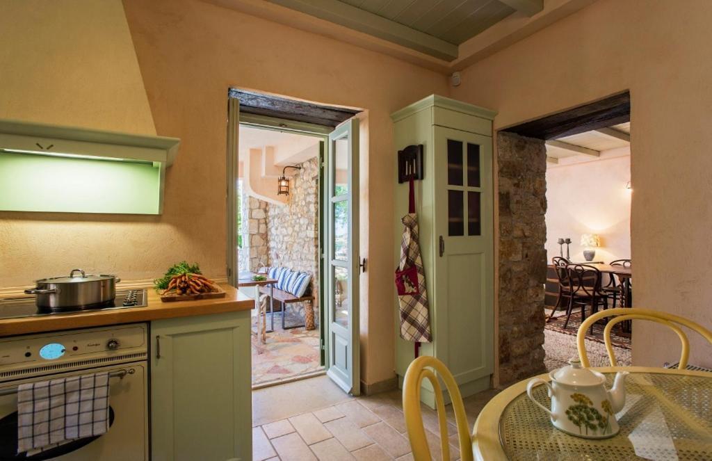 Kyparissia Old Town Lodge With Amazing Sea View エクステリア 写真