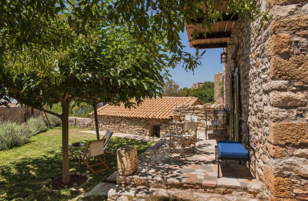 Kyparissia Old Town Lodge With Amazing Sea View エクステリア 写真