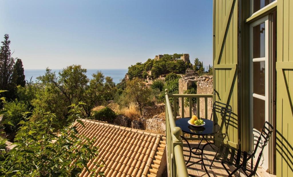 Kyparissia Old Town Lodge With Amazing Sea View エクステリア 写真